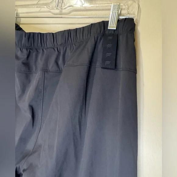 Fabletics Men's The One Jogger | Medium | Black - Picture 6 of 8